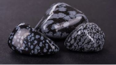 minerál obsidián
